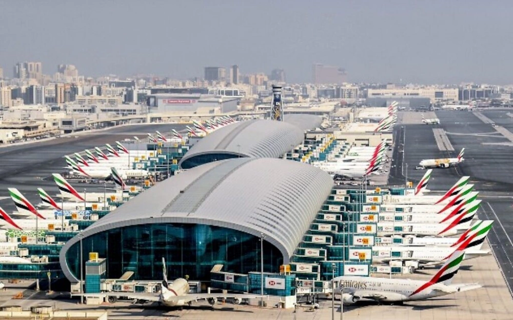 Аренда авто в аэропорту Дубай DXB, DWC - Аль Мактум с доставкой 1