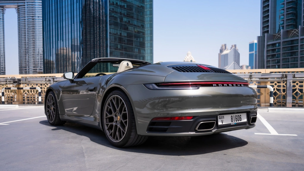 rent Porsche in Dubai Porsche rental in Dubai