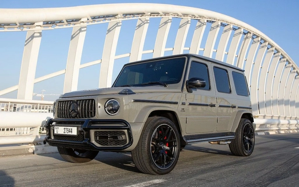 Car rental Mercedes G63-AMG in Dubai 2022 (grey)