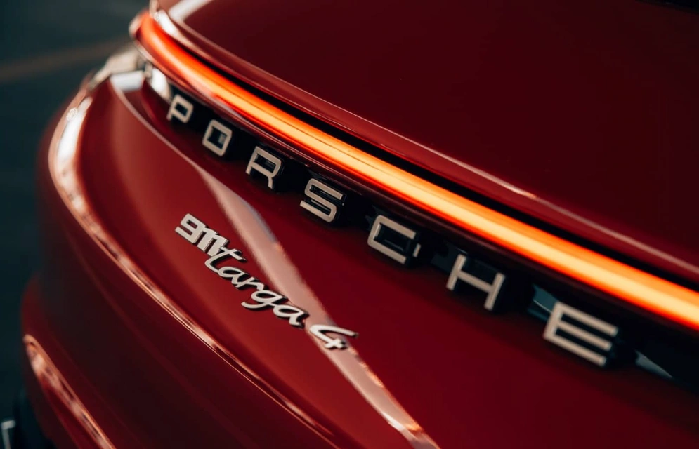 Аренда Порше 911-Тарга в Дубае 2023 (красный)