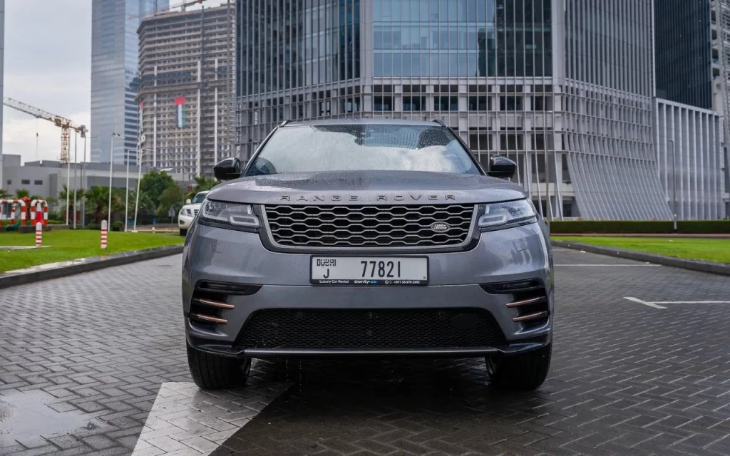 Car rental RangeRover Velar in Dubai 2020 (grey-blue)