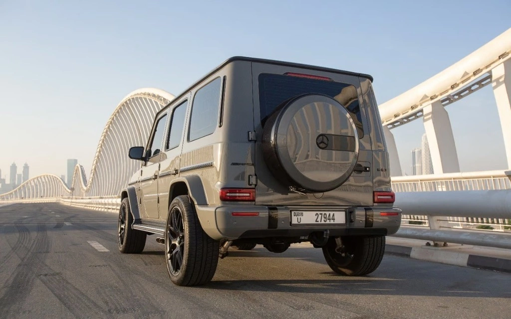 Car rental Mercedes G63-AMG in Dubai 2022 (grey)