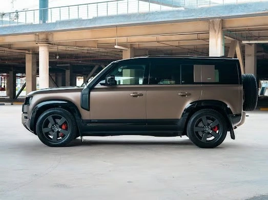 Car rental RangeRover Defender in Dubai 2021 (brown)