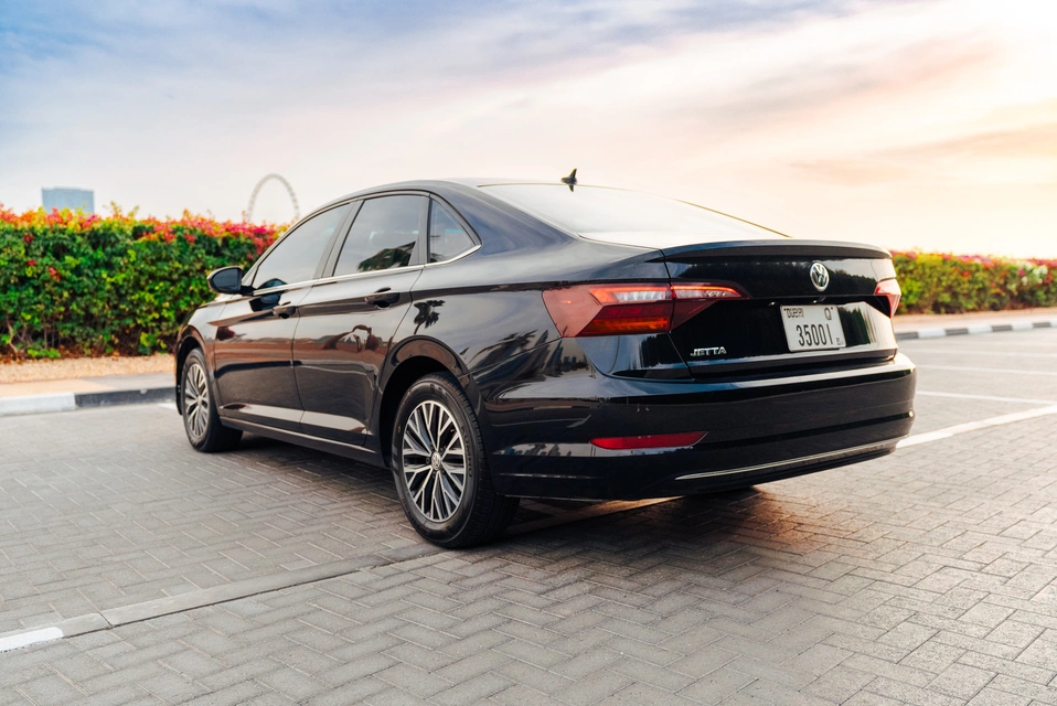 Car rental Volkswagen Jetta in Dubai 2021 (black)