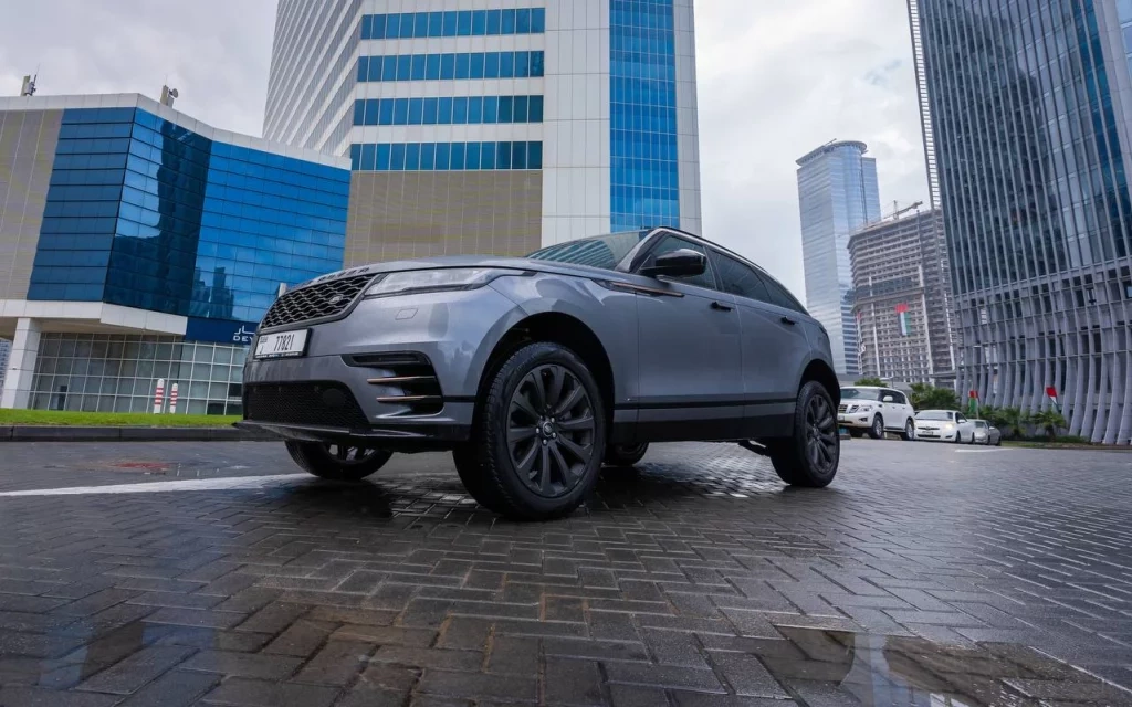 Car rental RangeRover Velar in Dubai 2020 (grey-blue)