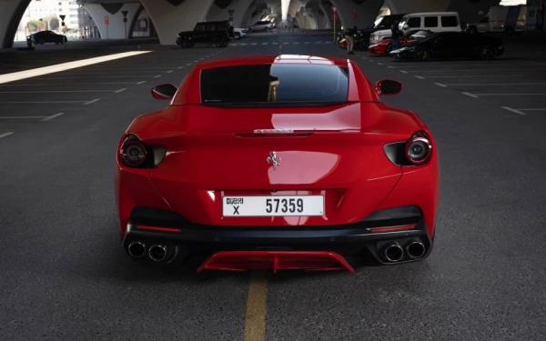 Car rental Ferrari Portofino in Dubai 2019 (red)