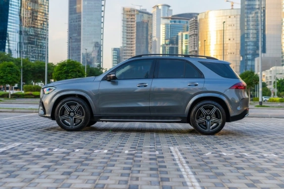 Car rental Mercedes GLE-450 in Dubai 2024 (grey)