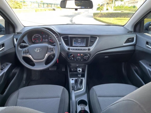 Car rental Hyundai Elantra in Dubai 2020 (grey)