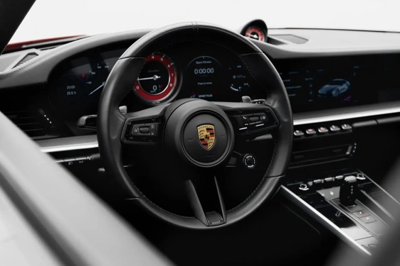 Аренда Порше 911-Турбо-S в Дубае 2023 (красный)