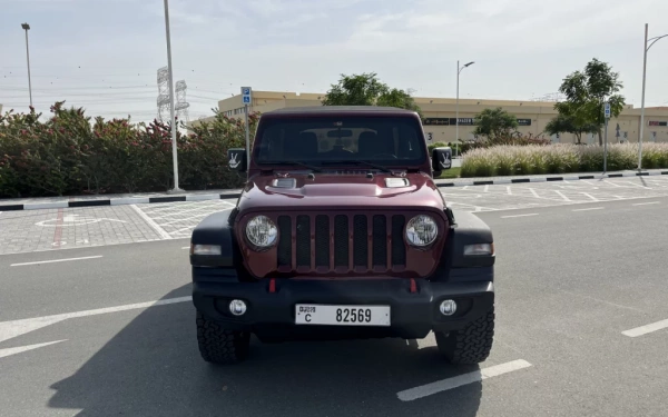 Car rental Jeep Wrangler in Dubai 2021 (cherry)